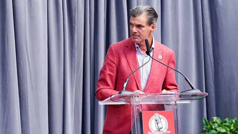 Cincinnati Reds Chief Operating Officer Phil Castellini gives a speech during the Sept. 6,...